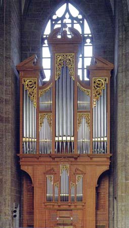 Nebenorgel auf dem Kapellenkranz